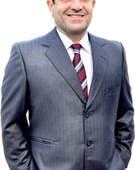 Leo Moadab Leo Moadab